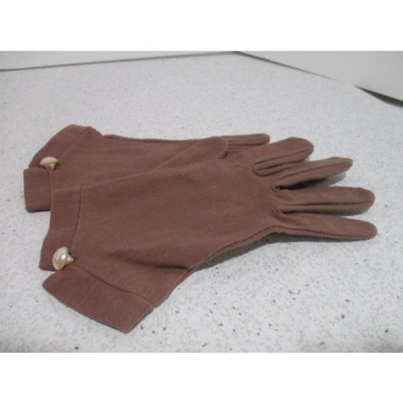 *Vintage Warm Brown Stretch Pearl Button Accent Wrist Length Fashion Gloves